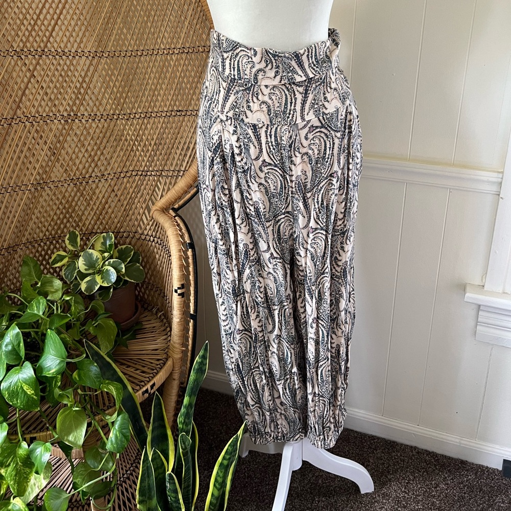 Anthropologie Paisley Gypsy Harem Pants